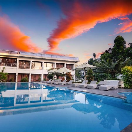 Nirvana Hotel Resort 特特巴图 外观 照片