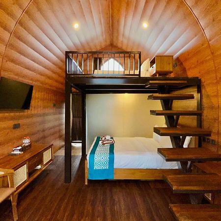 Nirvana Hotel Resort 特特巴图 外观 照片