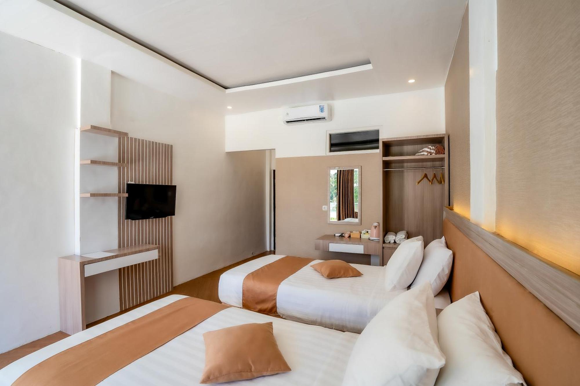 Nirvana Hotel Resort 特特巴图 外观 照片